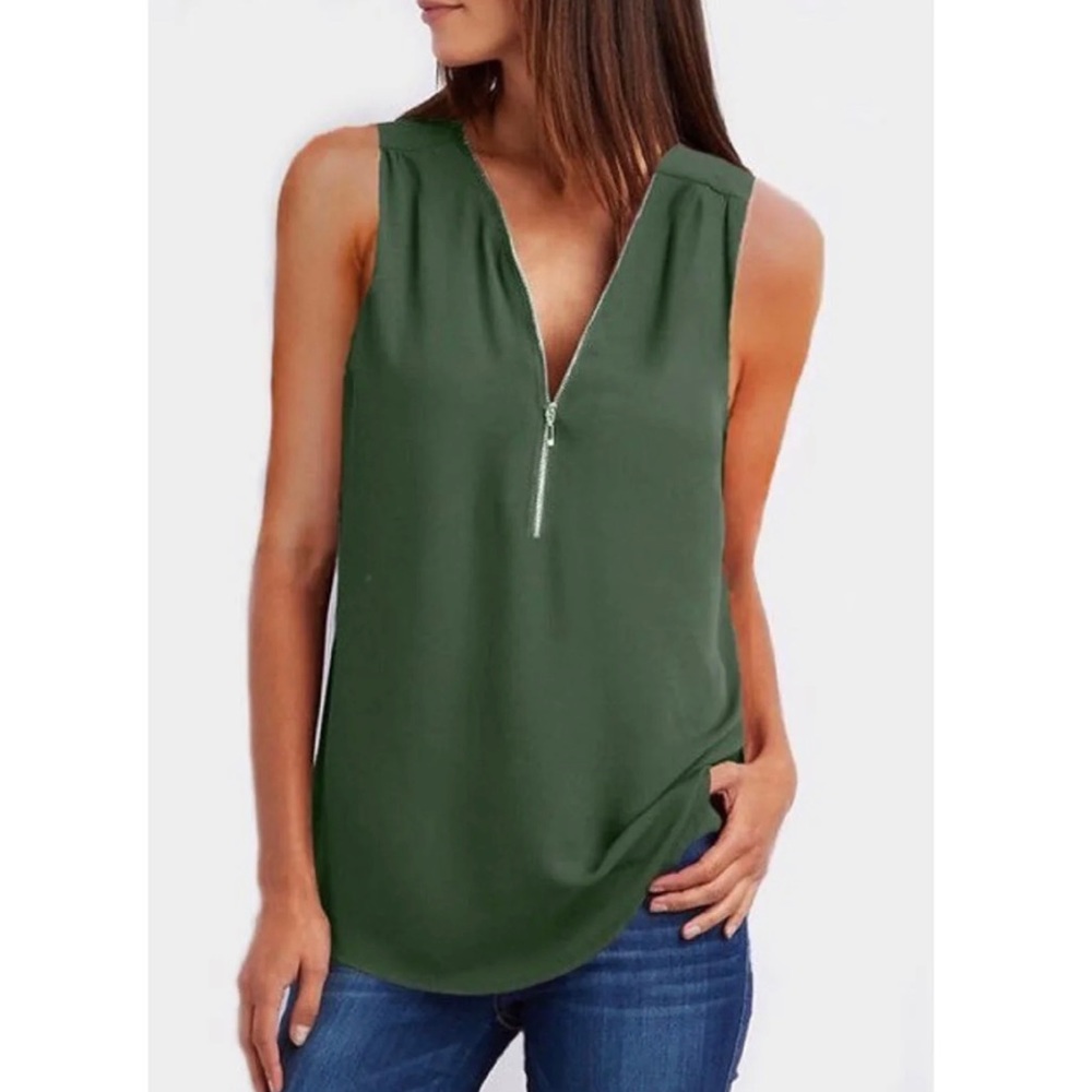 Green Solid Zipper V-Neck Tank S